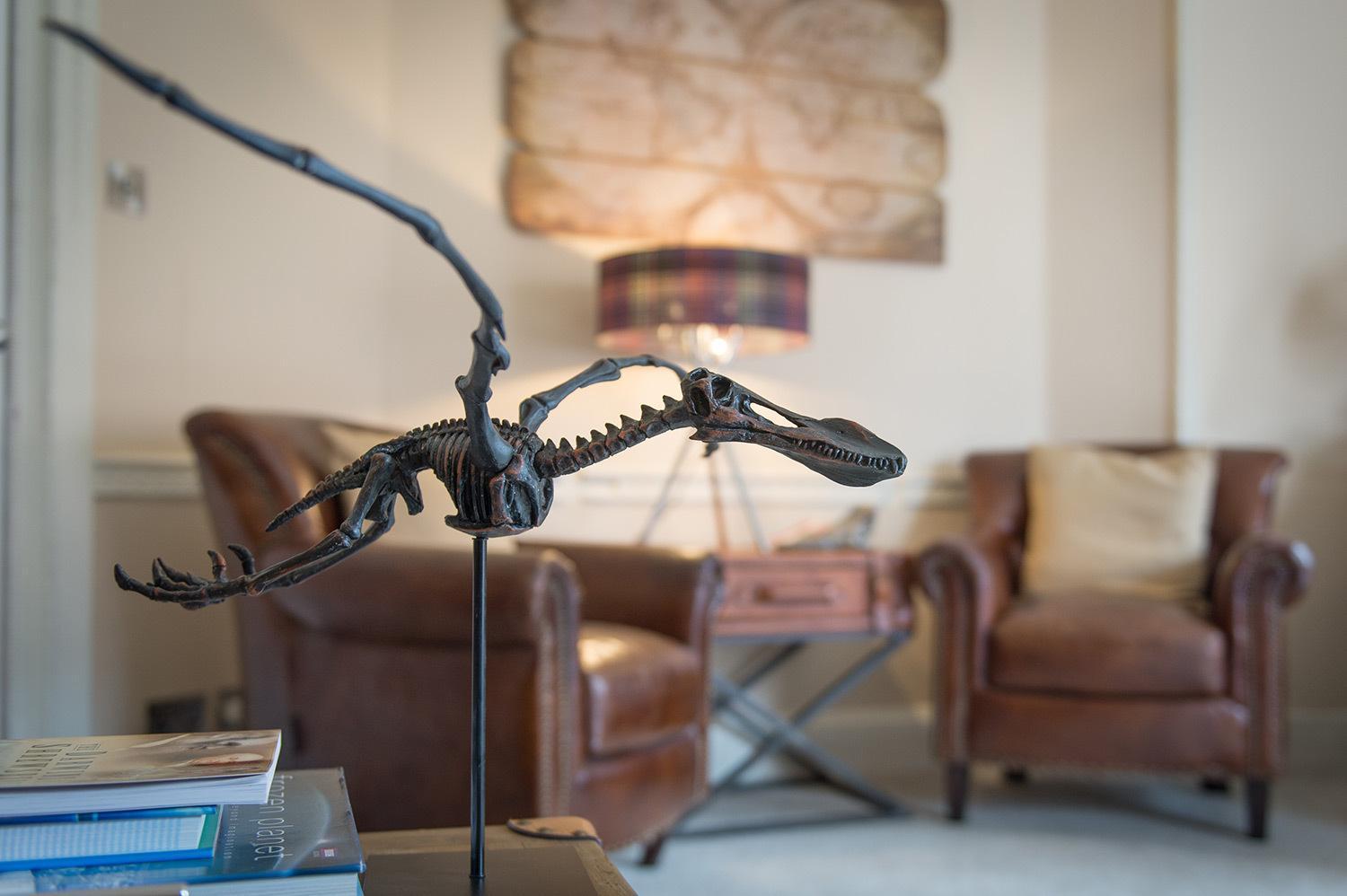 مبيت وإفطار شروزبري Darwin'S Townhouse المظهر الخارجي الصورة Fossil of the Late Cretaceous tyrannosaur Dryptosaurus