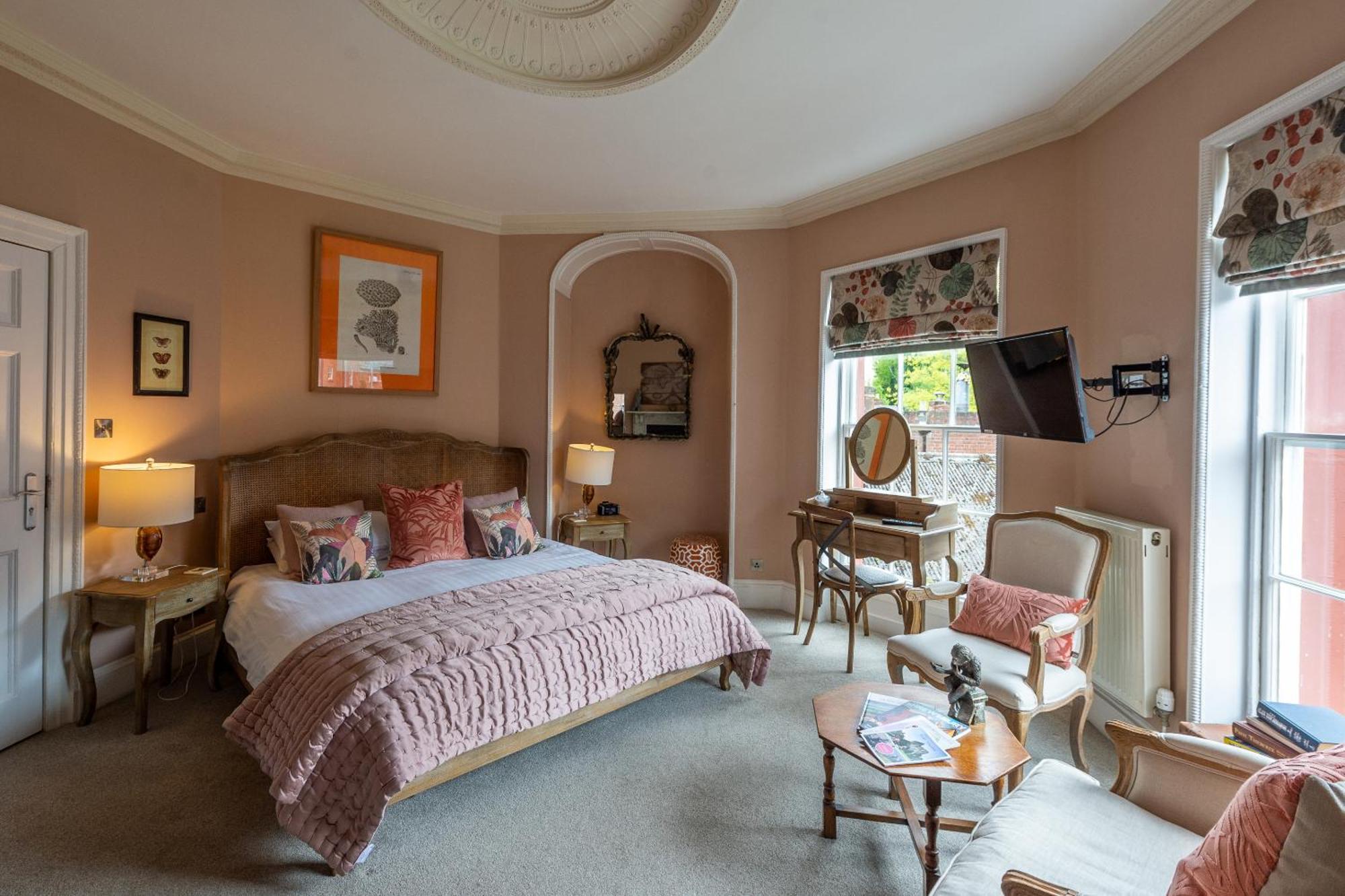 مبيت وإفطار شروزبري Darwin'S Townhouse الغرفة الصورة A bedroom at the hotel